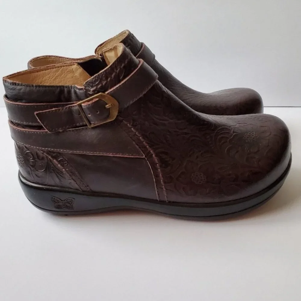 New Alegria Dylan Molasses Tooled Boots